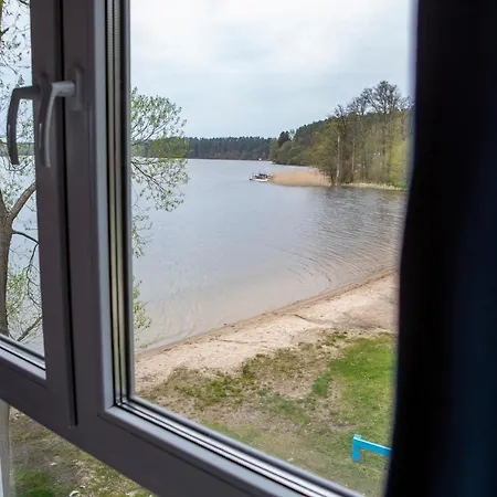 Przystan Posmakuj Szálloda